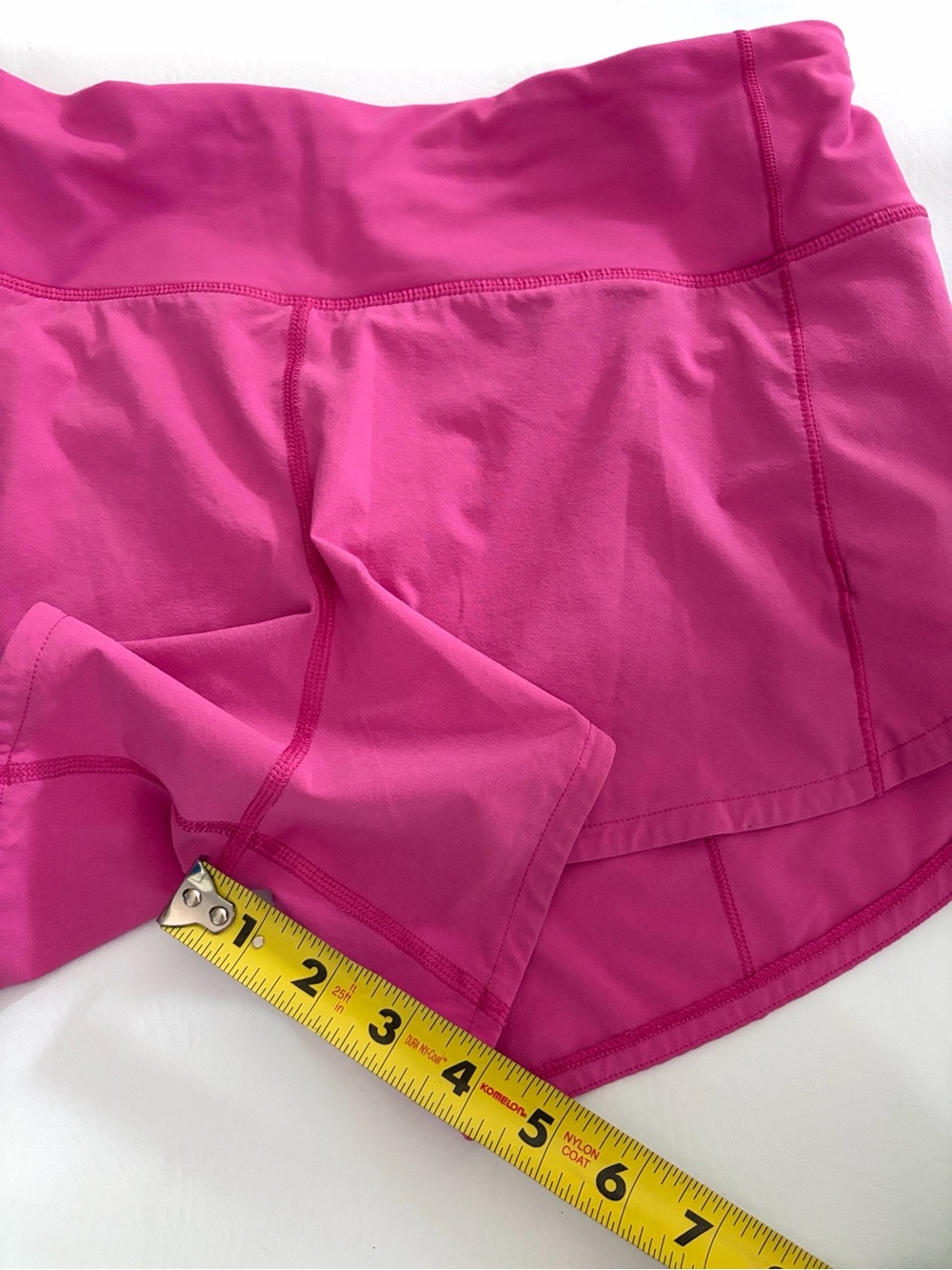 Lululemon Women’s Shorts Speed Up Short Long 4" Updated Fit Pink size 6 - Picture 13 of 13